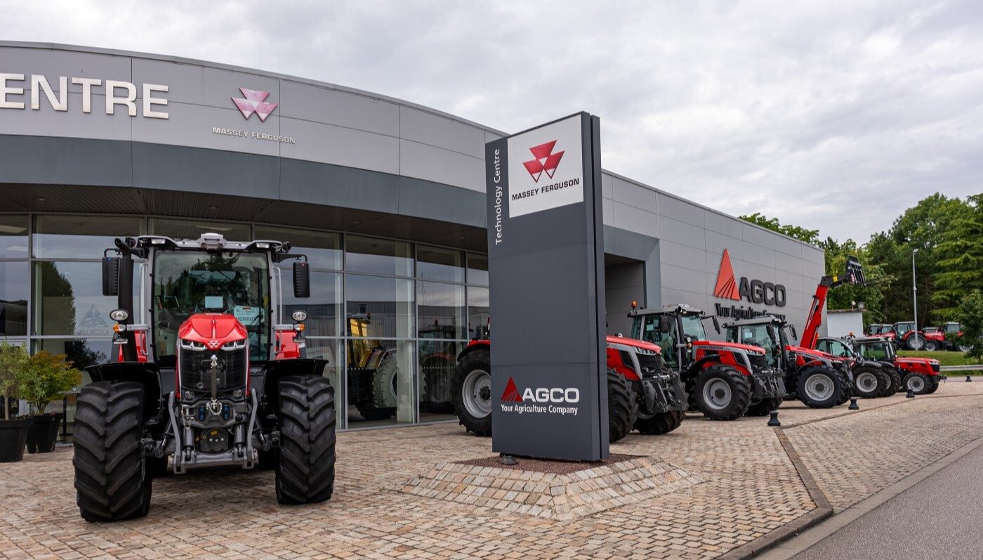 Automotive Wheel System, Agricultural machinery, Tractor, Tread, Machine, Fender