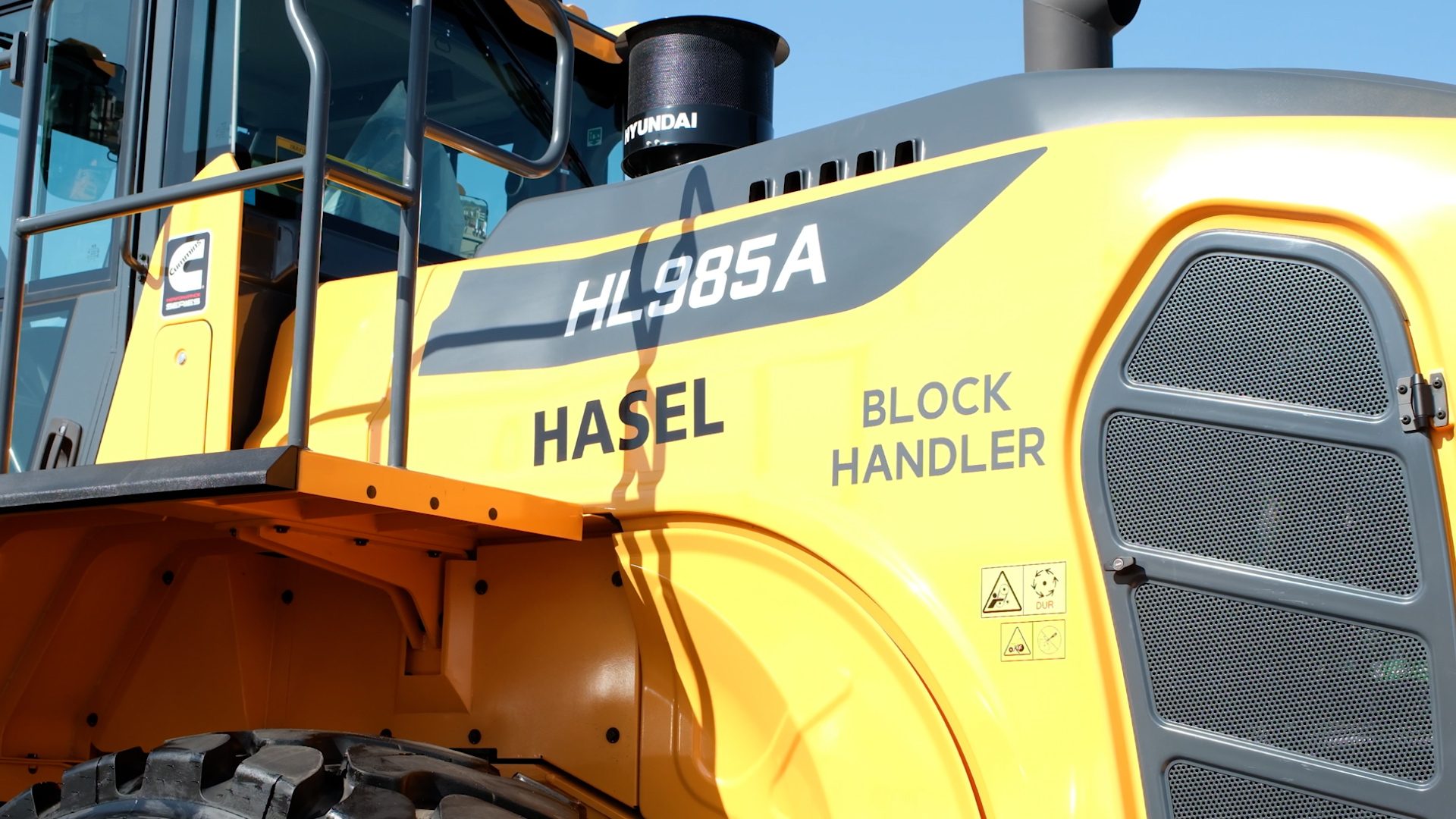 Yellow Hyundai HL985A "HASEL" Block Handler heavy machinery.