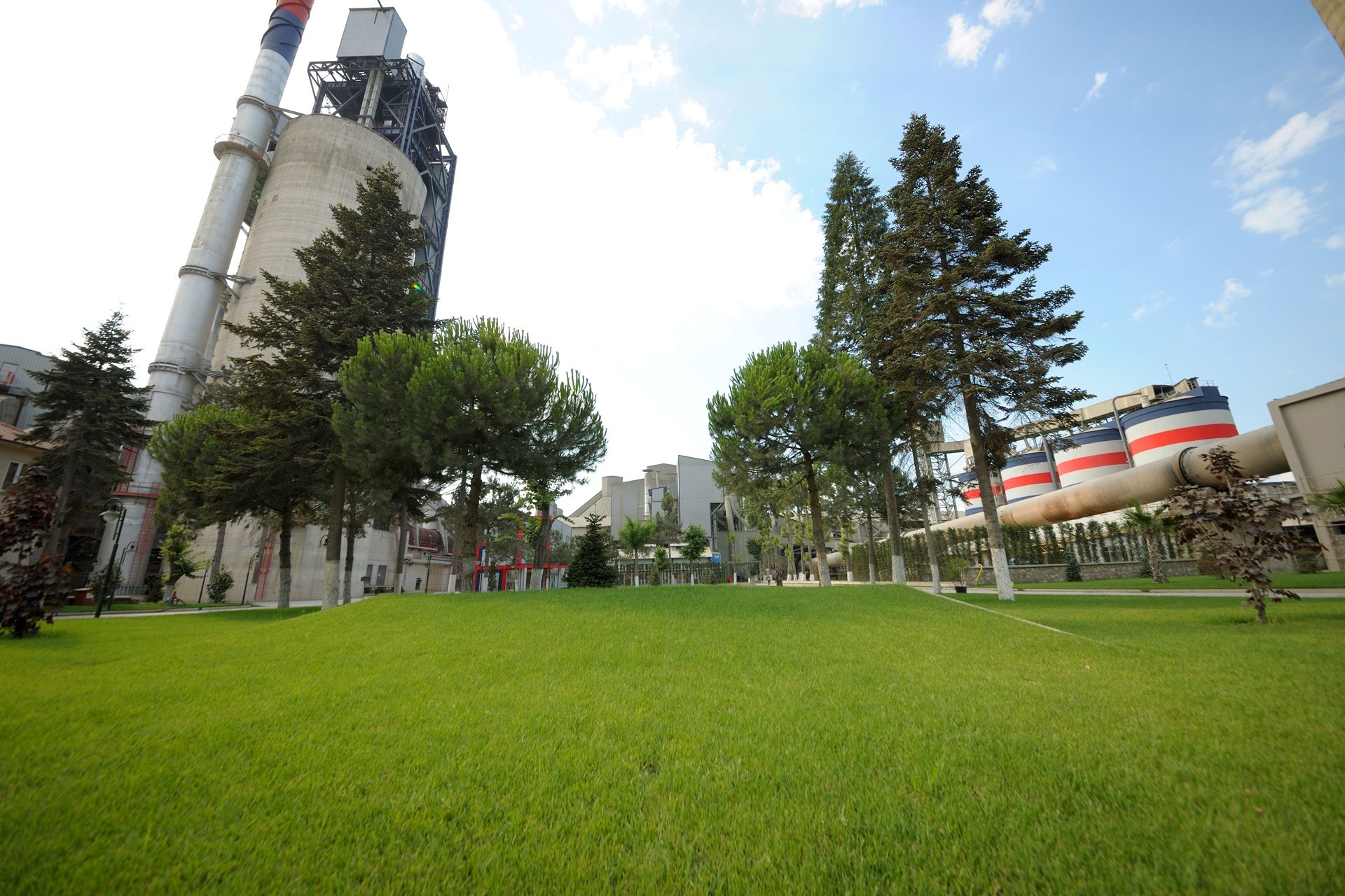 Cloud, Sky, Plant, Building, Tree, Grass, Tower