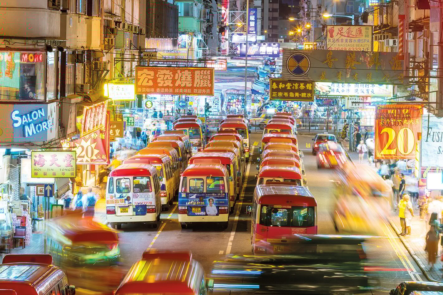 Mode of transport, Automotive lighting, Motor vehicle, Car, Infrastructure, Neighbourhood, Tire, Thoroughfare