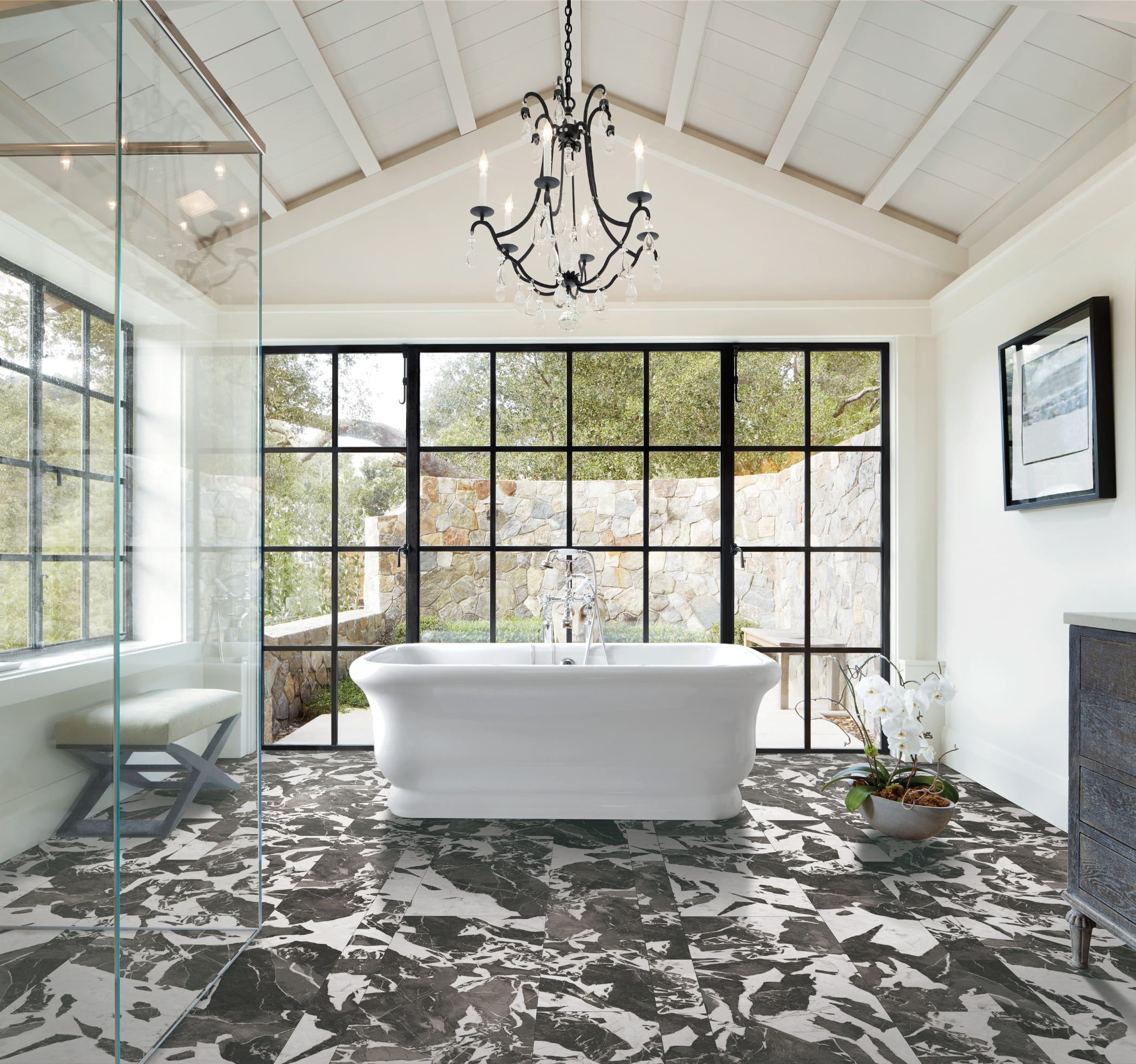 Plumbing fixture, Bathtub, Property, Window, Plant, White, Light, Building, Wood, Bathroom