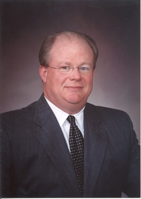 Dress shirt, Forehead, Glasses, Tie, Collar, Sleeve, Suit