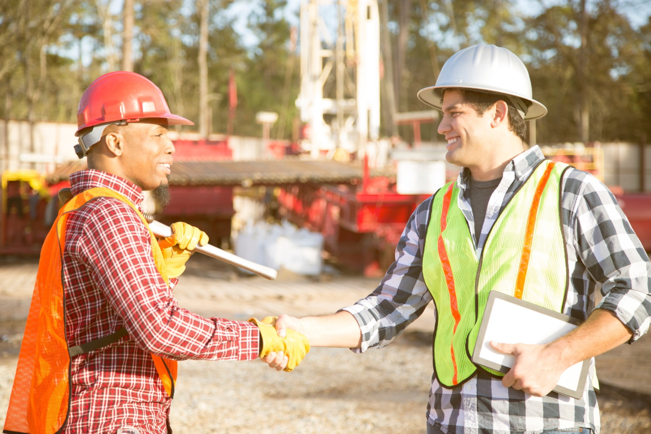Personal protective equipment, Hard hat, Tartan, Community, Textile, Pattern, Plaid, Sleeve, Helmet, Workwear