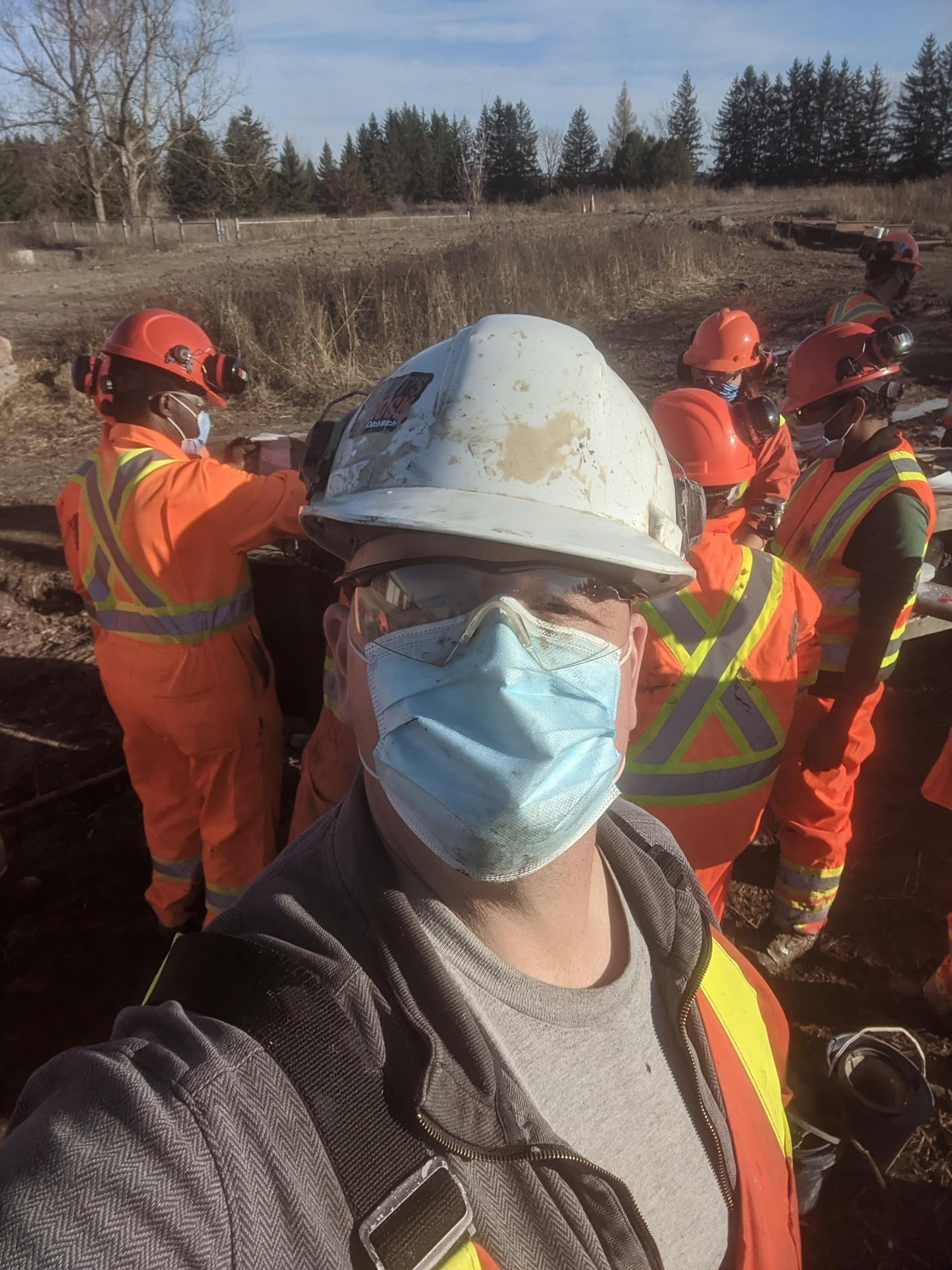 Personal protective equipment, Blue-collar worker, Hard hat, Employment, Geology, Job, Service, Headgear, Helmet, Workwear