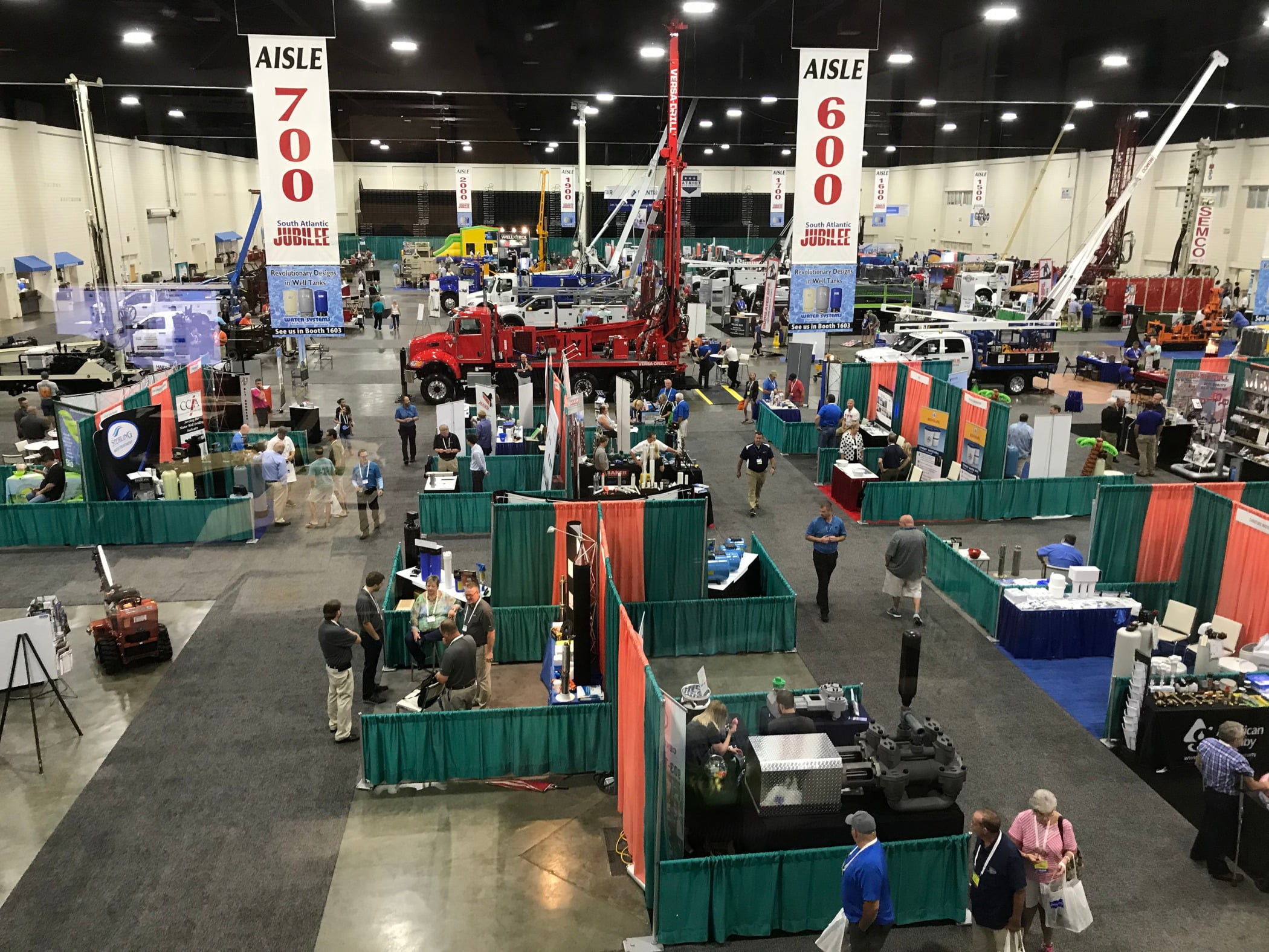 Motor vehicle, Field house, Automotive design