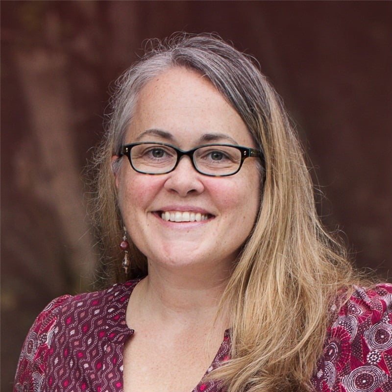 Headshot, Portrait, Clothing, Forehead, Smile, Shirt, Glasses