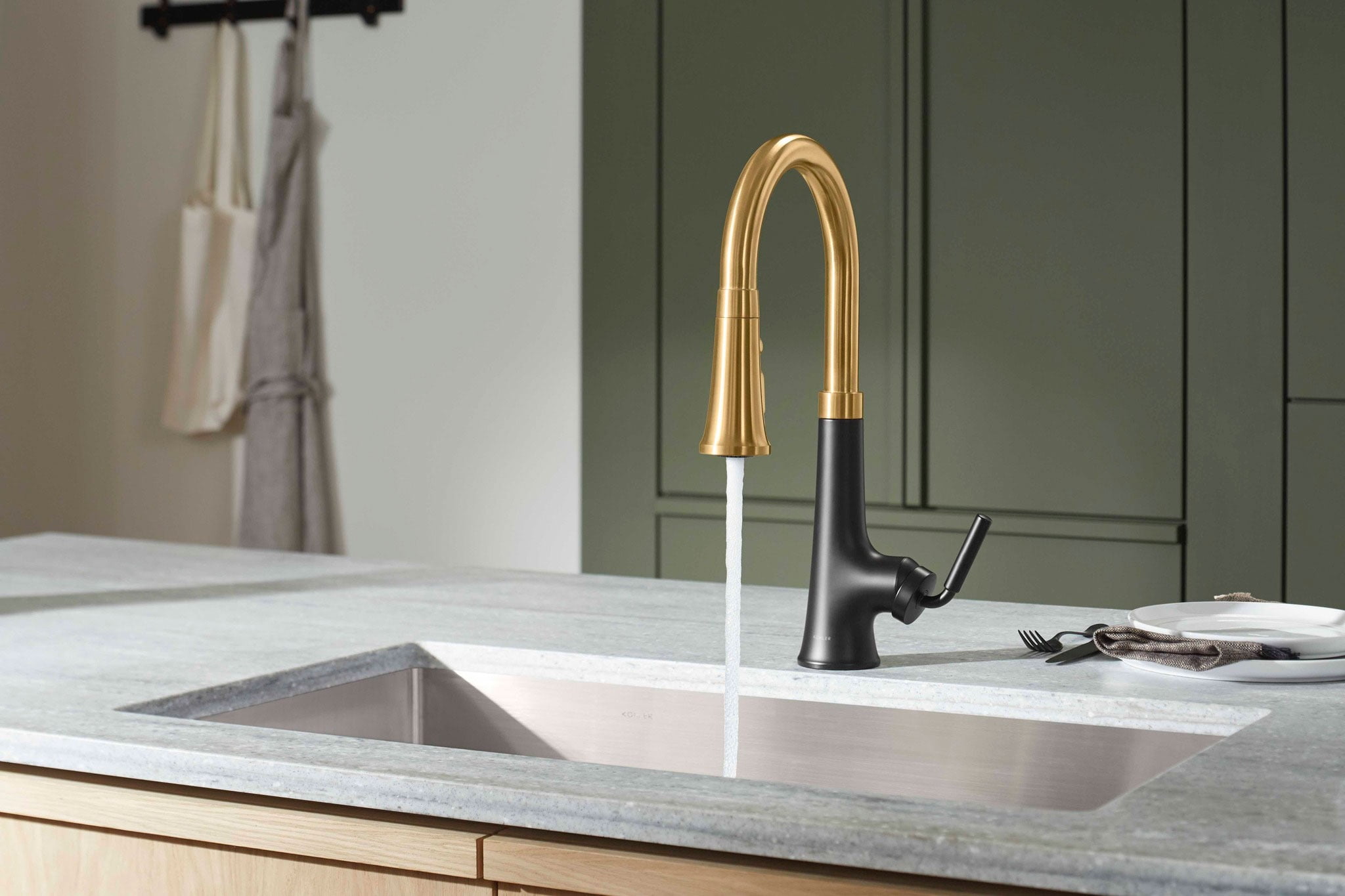 Kitchen sink, Plumbing fixture, Metal, Arch, Cabinetry, Tap, Countertop, Room, Property