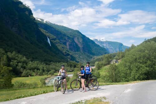 Annonsørinnhold: Aktivitetsferie I Flåm For Hele Familien: - En ...