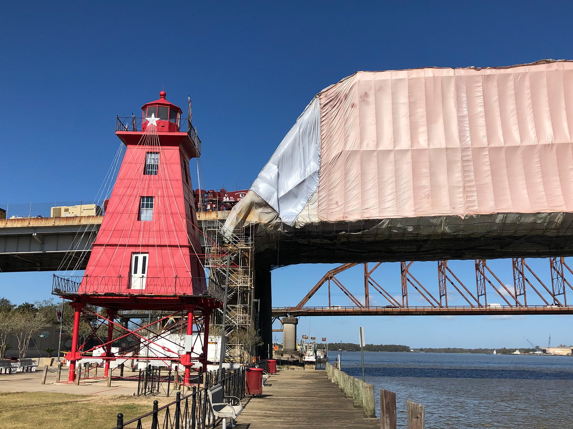 Nonbuilding structure, Sea, Beacon, Bridge, Landmark, Tower, Architecture, Infrastructure