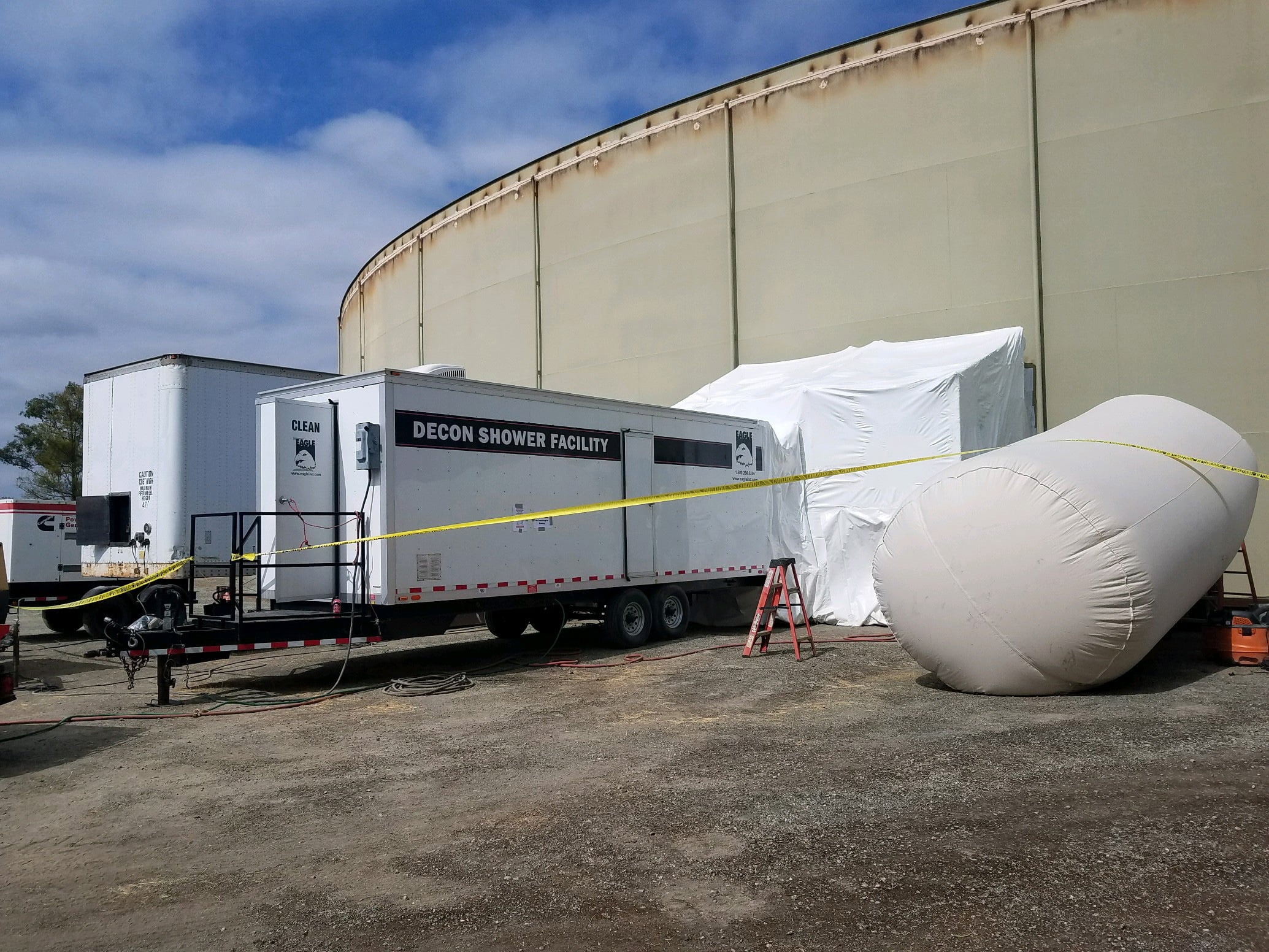 Decon Trailer Vestibule Landstorage Tank