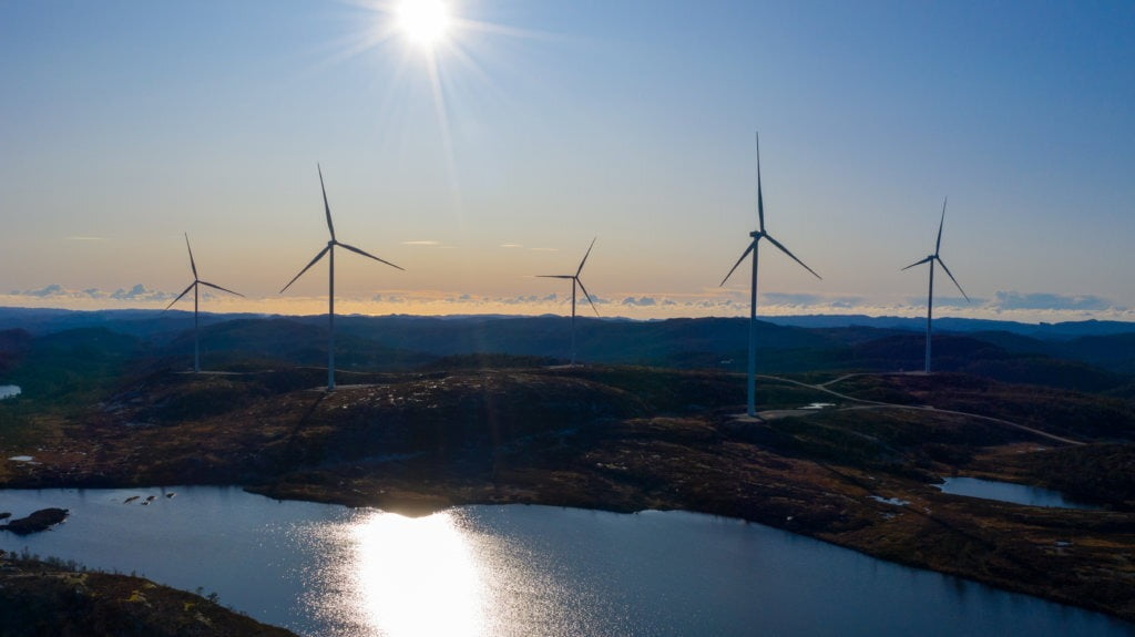 Coastal and oceanic landforms, Body of water, Wind turbine, Natural landscape, Daytime, Nature