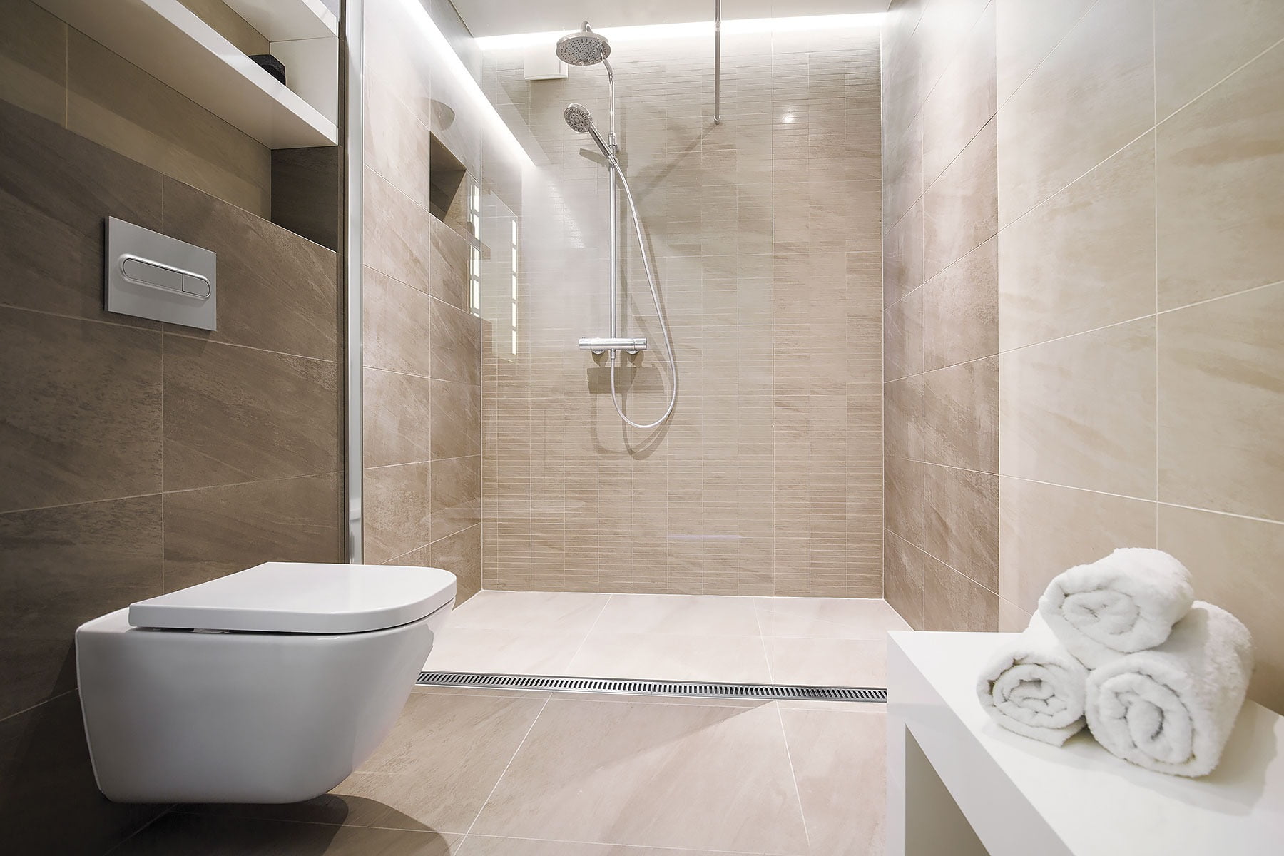 Plumbing fixture, Shower head, Bathroom sink, Interior design, Property, Tap, White, Toilet