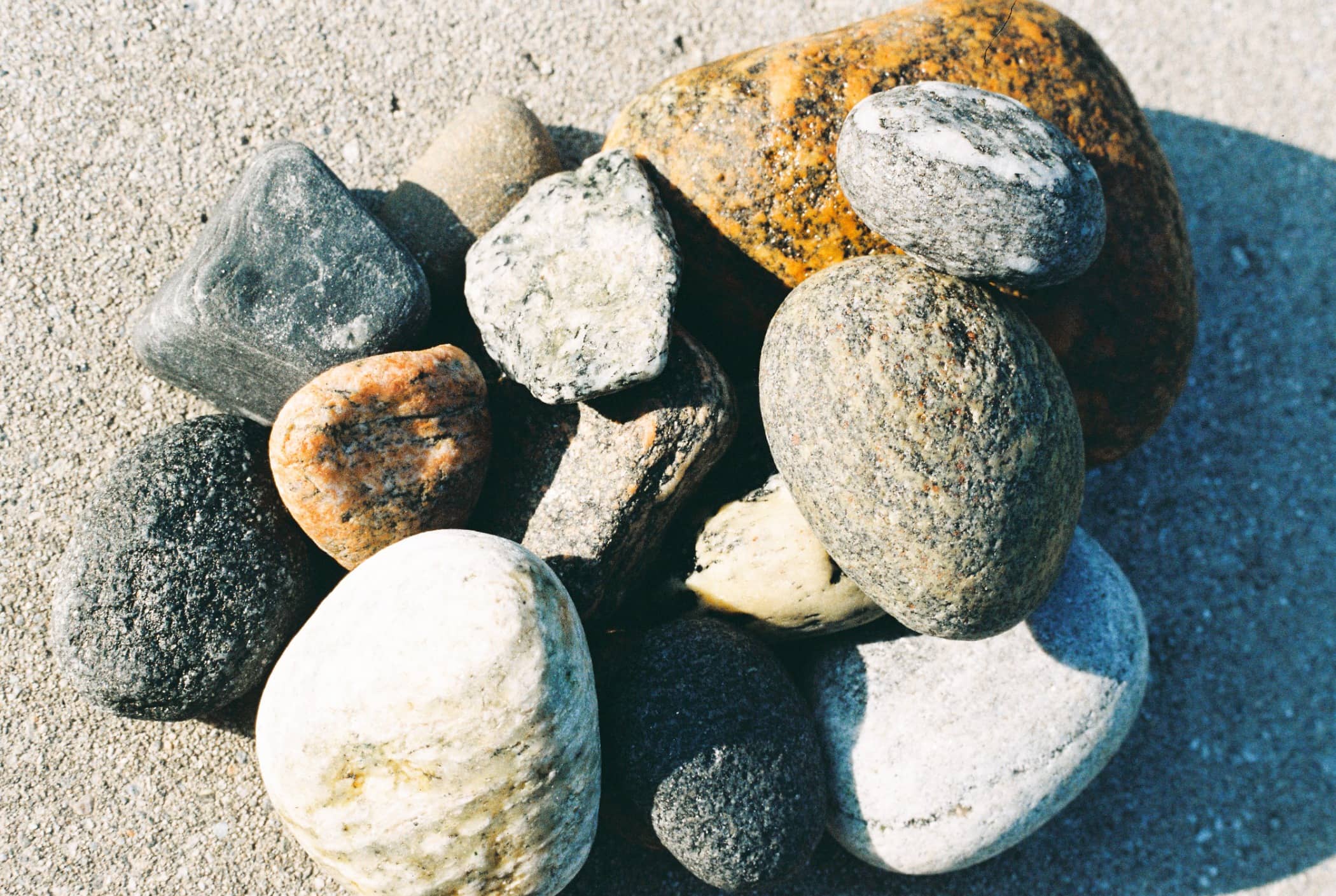 Rock, Pebble