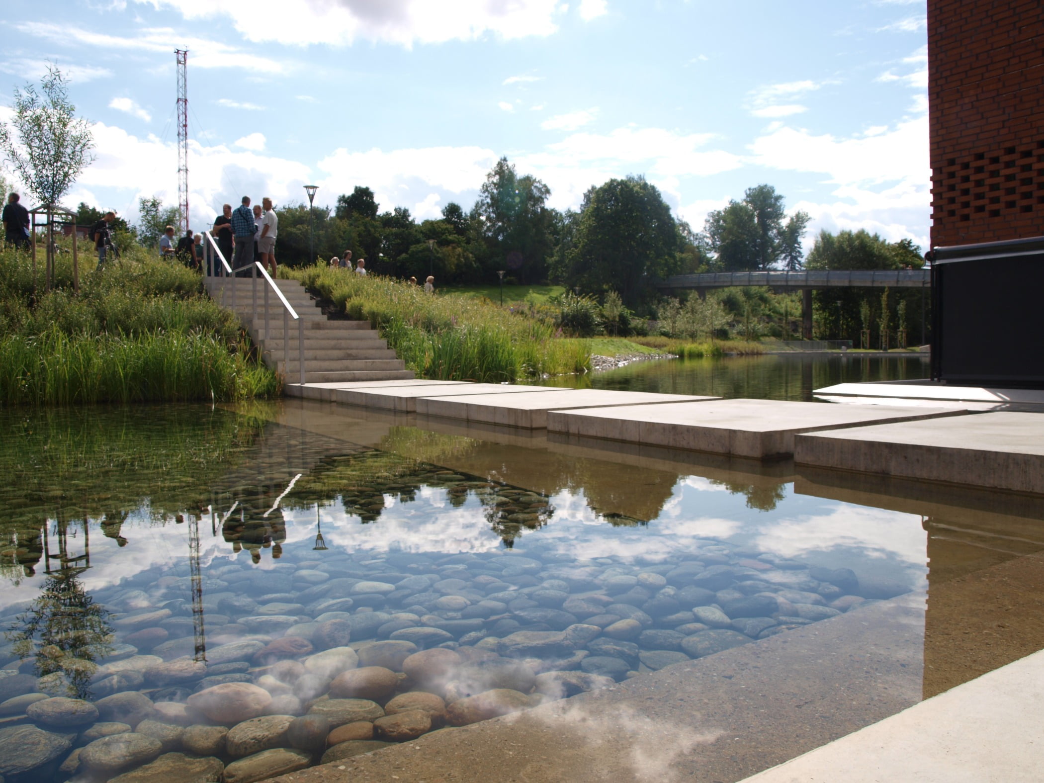Composite material, Pond, Reflection