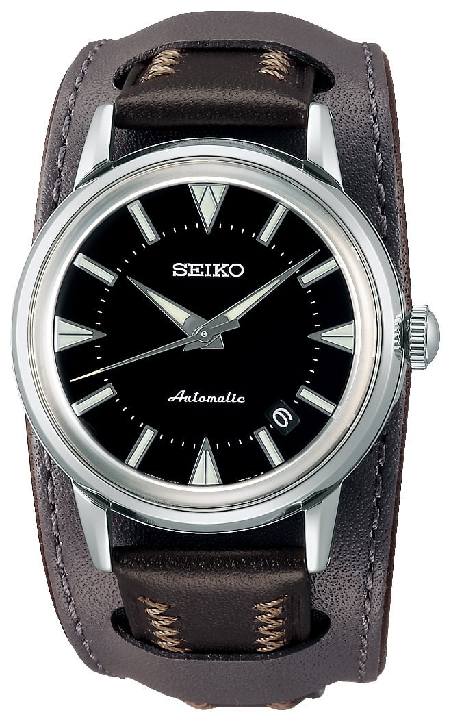 Analog watch, Material property, White, Product, Silver, Clock, Font, Rectangle